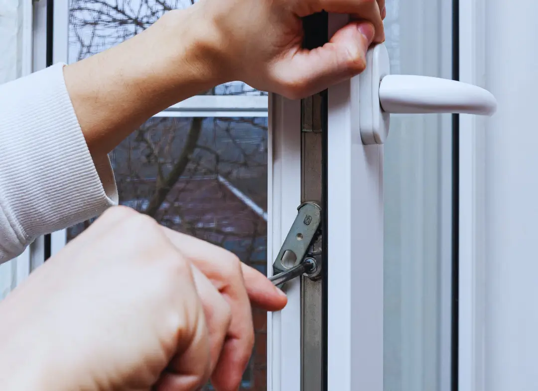 Réparation serrure de fenêtre Échillais